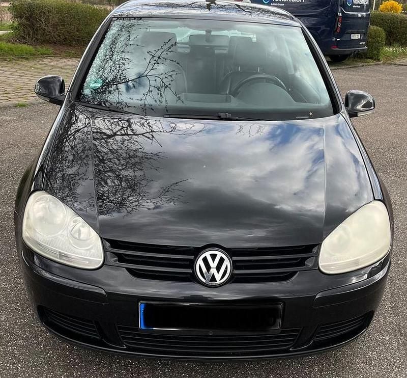 Gebraucht VW Golf IV 90 PS (66 kW) 2004 Schwarz Limousine