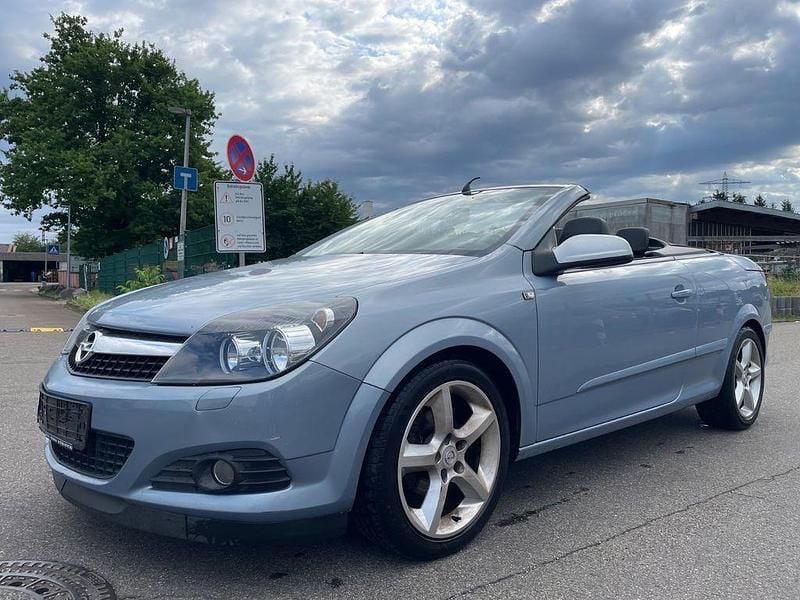 Aeroblau mi2 Gebraucht 2006 Opel Astra Cabriolet Cosmo Cabrio | 1.500 € (Superpreis) - Bild 1/4