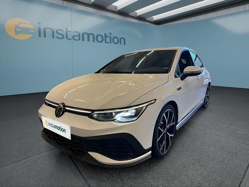 Weiß Gebraucht 2021 VW Golf VIII GTI Kleinwagen | 30.549 € (Guter Preis) - Bild 1/4