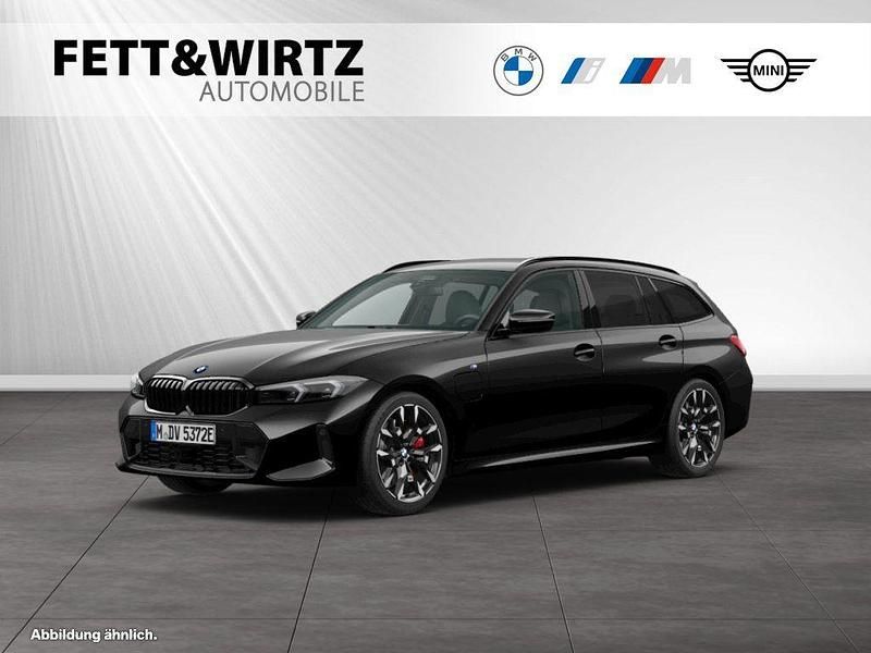 Saphirschwarz metallic Gebraucht 2024 BMW 330e M Sport Kombi | 45.900 € (Etwas zu teuer) - Bild 1/2