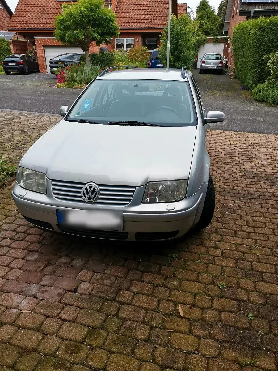 Gebraucht VW Bora 101 PS (74 kW) 2000 Grau Kombi