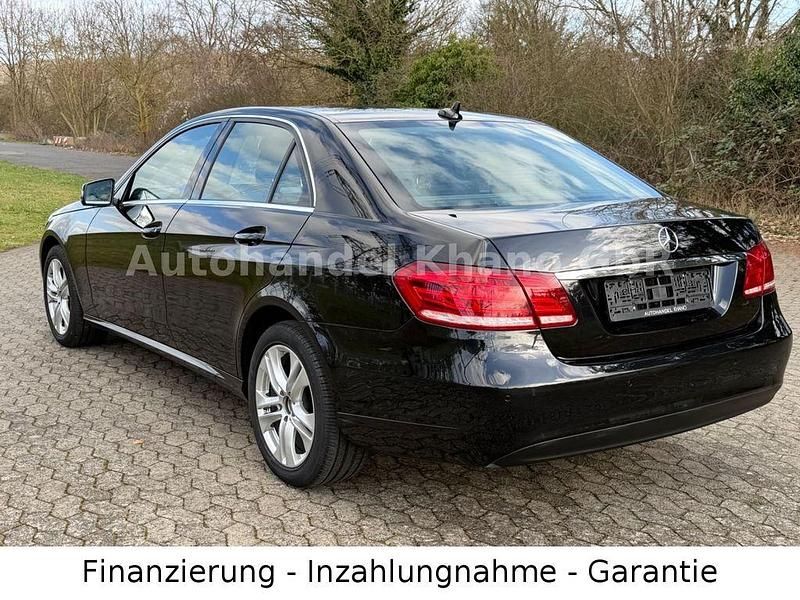 Gebraucht Mercedes E200 184 PS (135 kW) 2013 Schwarz Limousine