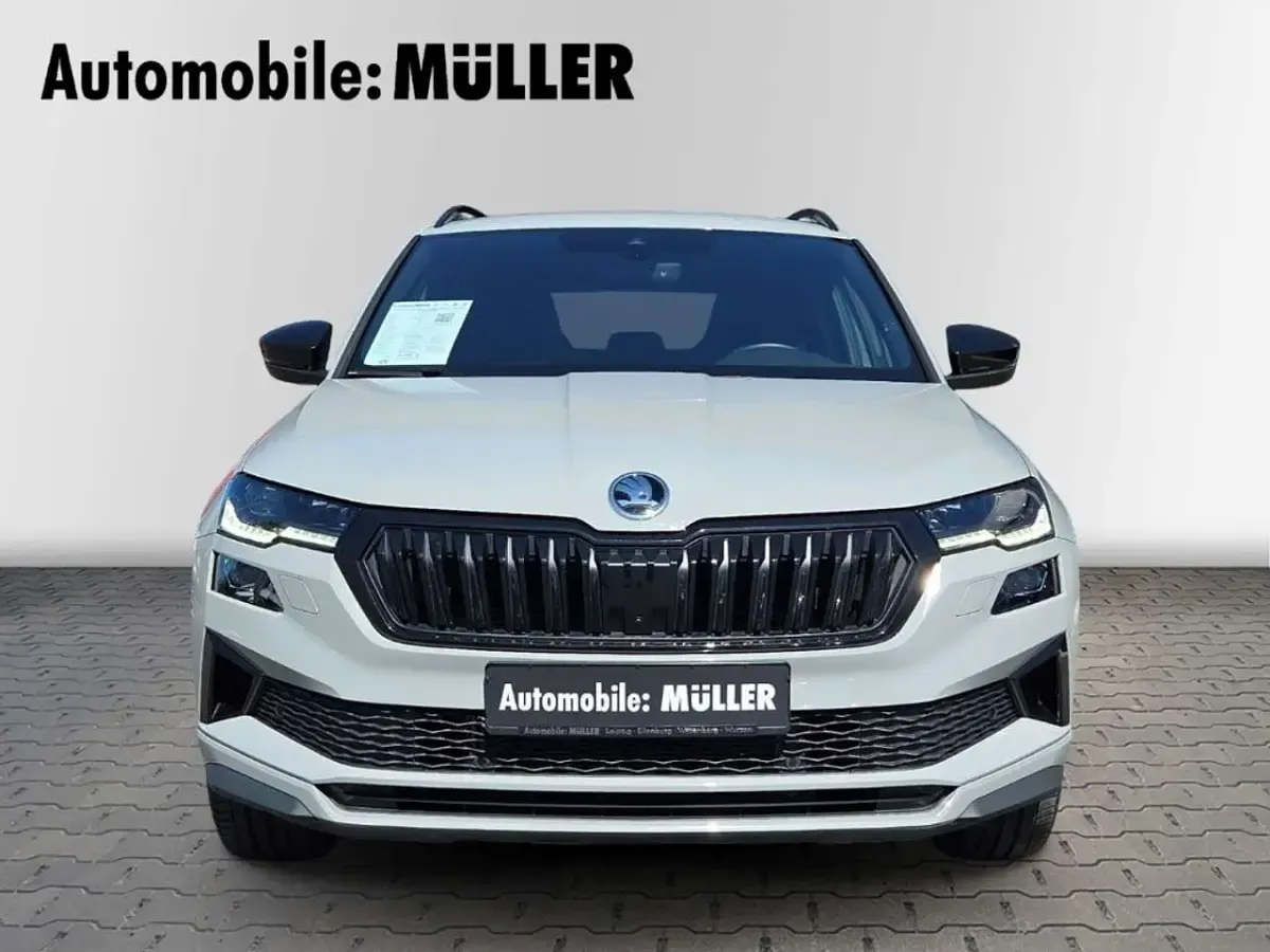 Gebraucht Skoda Karoq SportLine 150 PS (110 kW) 2022 Grau SUV