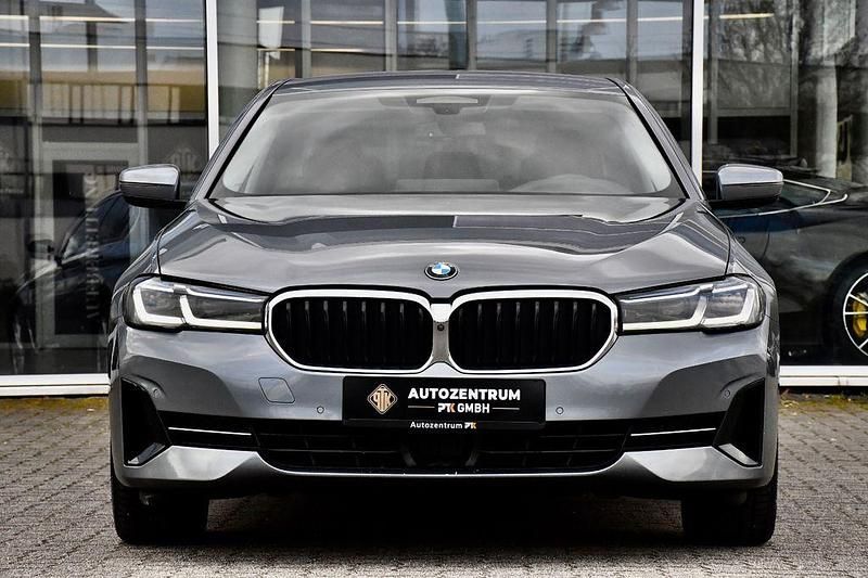 Gebraucht BMW 530e 292 PS (214 kW) 2020 Bluestone Limousine