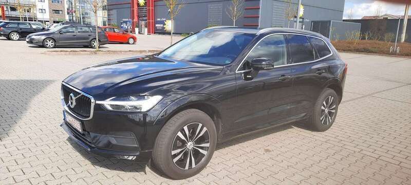 Black stone Gebraucht 2020 Volvo XC60 Momentum SUV | 21.495 € (Superpreis) - Bild 1/4