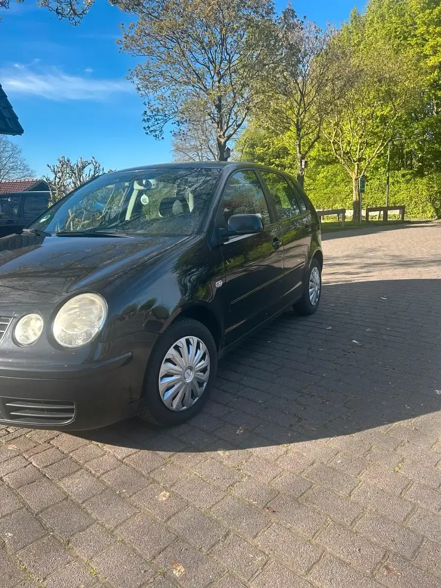 Gebraucht VW Polo 75 PS (55 kW) 2004 Schwarz Kleinwagen