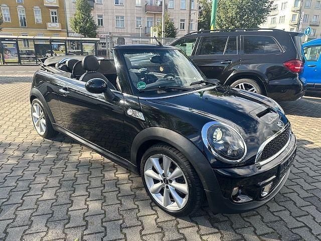 Gebraucht Mini Cooper S Cabriolet 184 PS (135 kW) 2011 Schwarz Cabrio