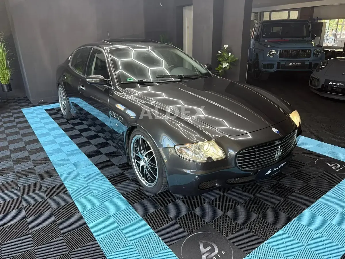 Gebraucht Maserati Quattroporte 400 PS (294 kW) 2007 Grau Limousine