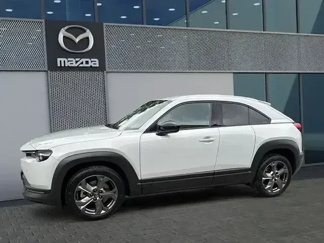 Gebraucht Mazda MX30 106 kW (145 PS) 2022 Ceramic white SUV