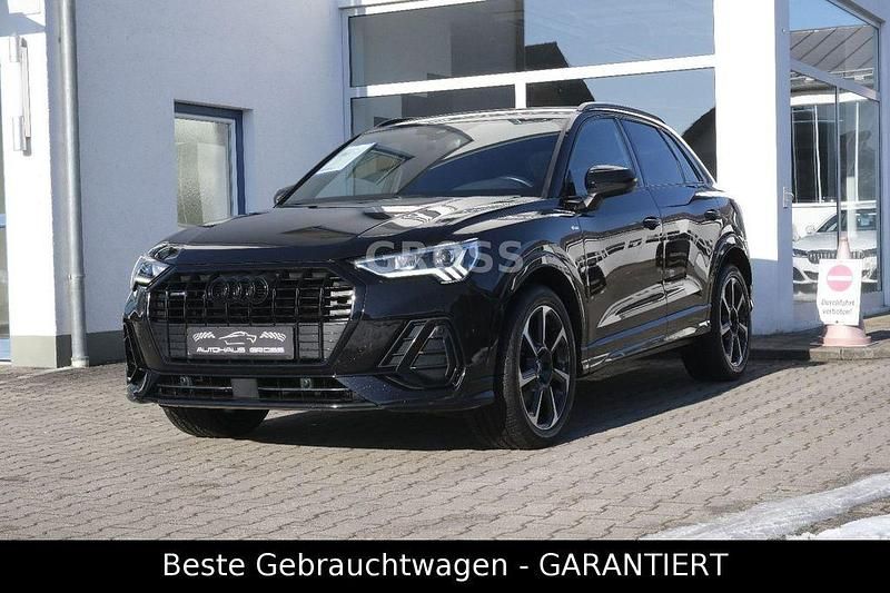 Gebraucht Audi Q3 Ambiente 190 PS (139 kW) 2019 Schwarz SUV