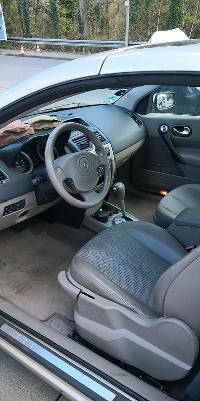 Gebraucht Renault Mégane Cabriolet 135 PS (99 kW) 2005 Gold Cabrio