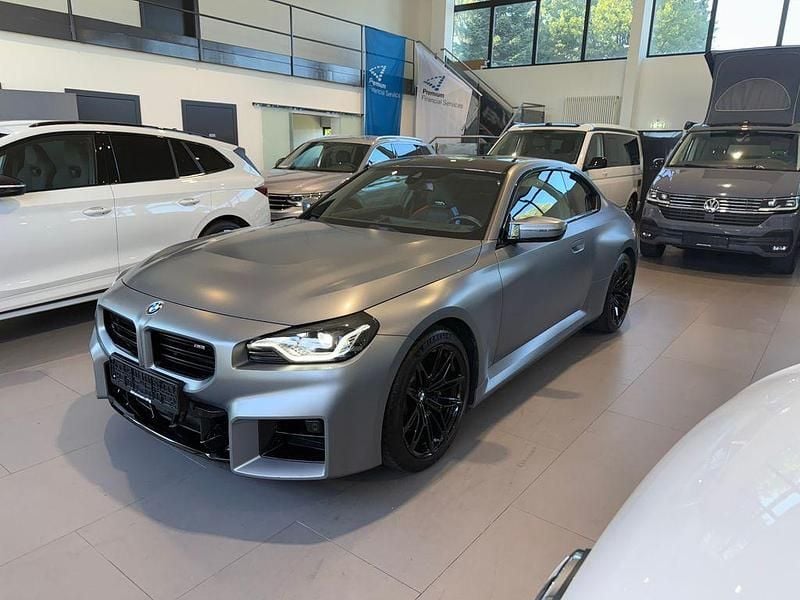 Grau Gebraucht 2024 BMW M2 Performance Coupé | 67.990 € (Fairer Preis) - Bild 1/4