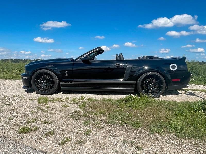 Second-hand Ford Shelby 717 CP (527 kW) 2008 Negru Cabrio
