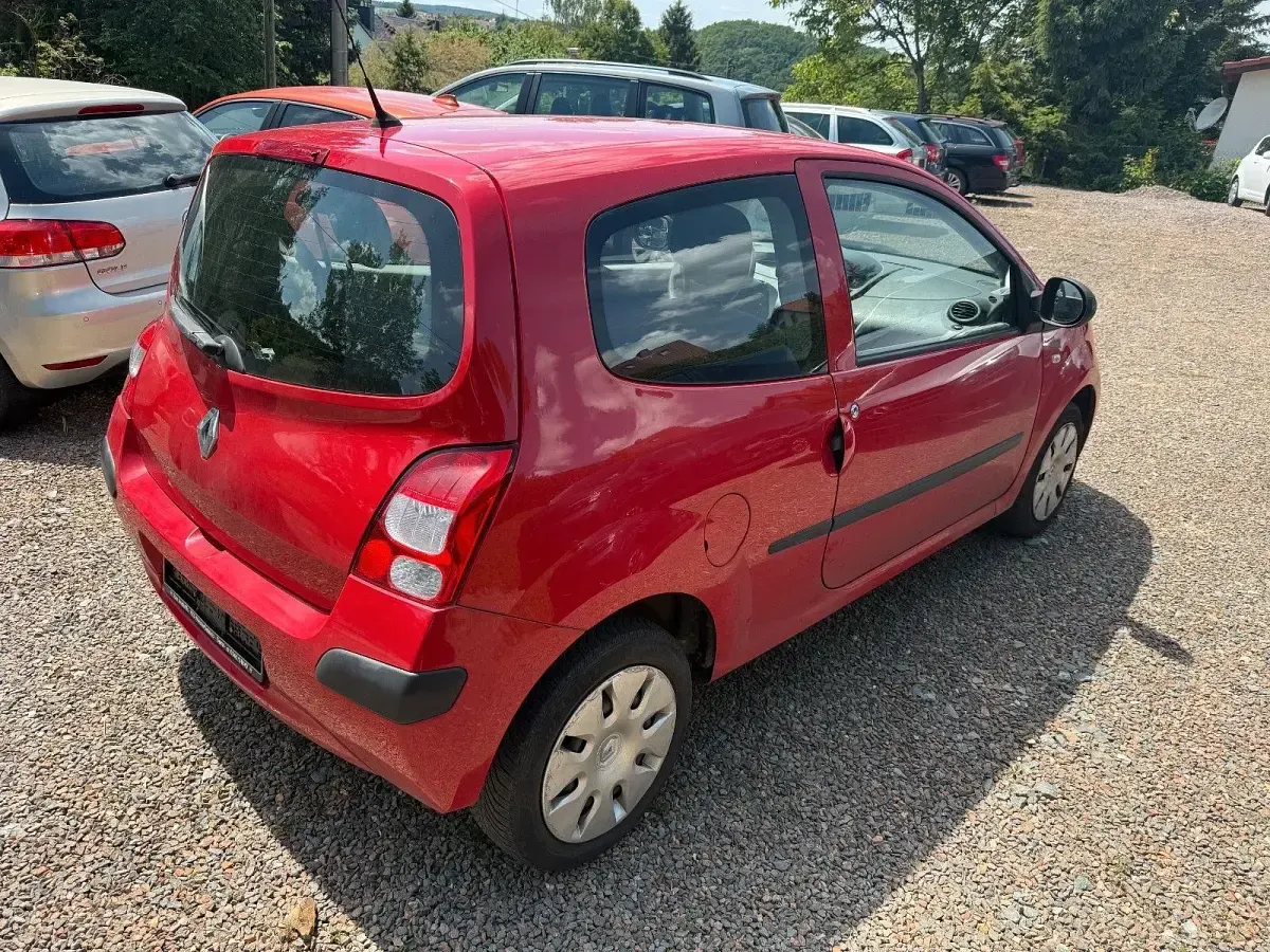 Gebraucht Renault Twingo 58 PS (42 kW) 2009 Rot Kleinwagen