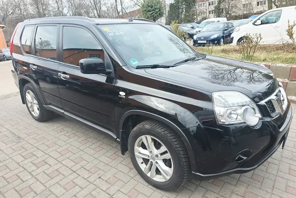 Gebraucht Nissan X-Trail SE 150 PS (110 kW) 2011 Schwarz SUV