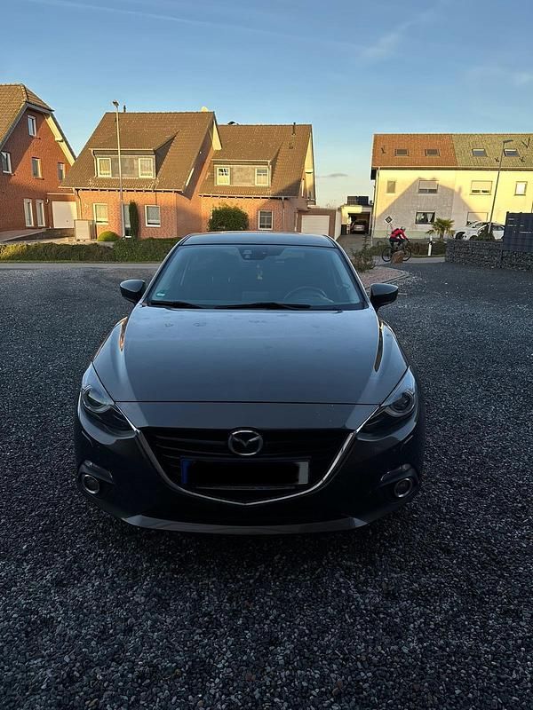 Gebraucht Mazda 3 120 PS (88 kW) 2014 Braun Limousine