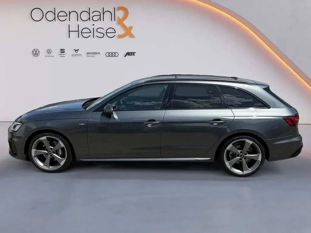 Gebraucht Audi A4 S-Line 204 PS (150 kW) 2023 Grau Kombi