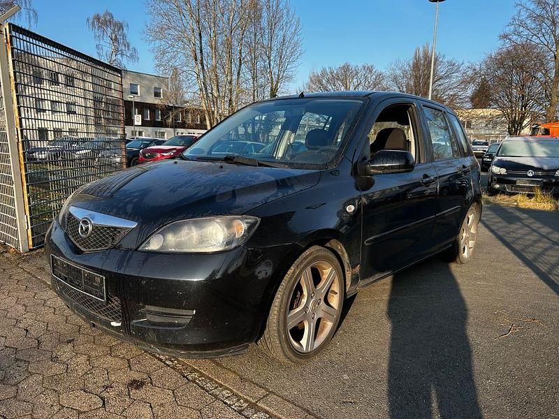 Schwarz Gebraucht 2006 Mazda 2 Active Limousine | 990 € (Fairer Preis) - Bild 1/4