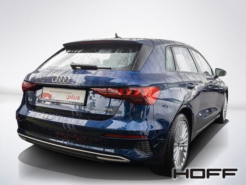 Gebraucht Audi A3 Advanced Plus 150 PS (110 kW) 2024 Navarrablau metallic Limousine