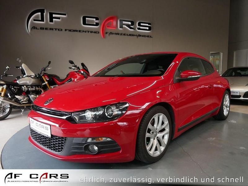 Rot Gebraucht 2009 VW Scirocco Coupé | 8.850 € (Fairer Preis) - Bild 1/4