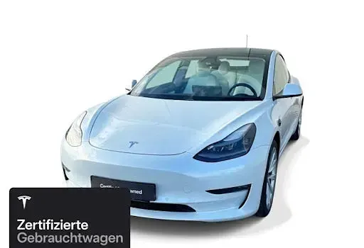 Usado Tesla Model 3 Long Range RWD 208 kW (283 CV) 2021 Blanco Berlina