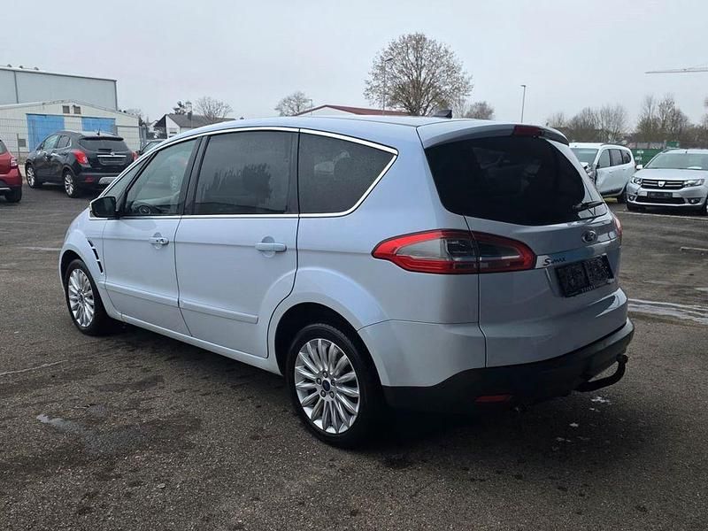 Gebraucht Ford S-MAX Titanium X 140 PS (102 kW) 2013 Weiß Van / Kleinbus