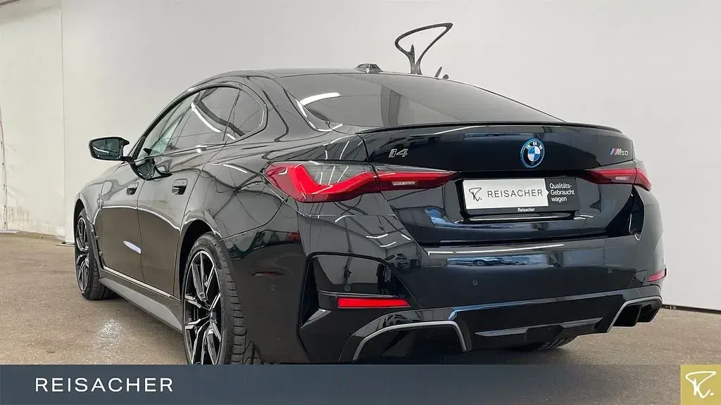 Gebraucht BMW i4 M Sport 350 kW (476 PS) 2023 Saphirschwarz metallic Limousine