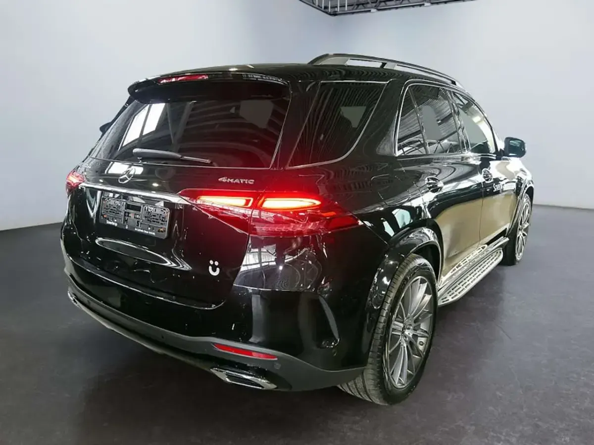 Gebraucht Mercedes GLE350 AMG 197 PS (144 kW) 2026 Schwarz SUV