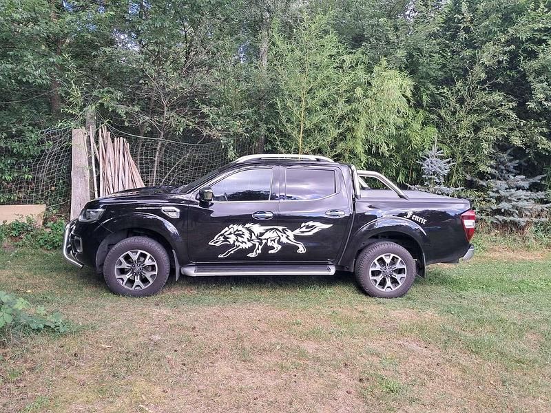 Schwarz Gebraucht 2017 Renault Alaskan Abholung | 18.700 € (Fairer Preis) - Bild 1/4