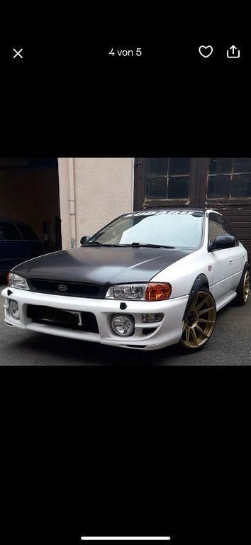 Weiß Gebraucht 1996 Subaru Impreza Limousine | 3.990 € - Bild 1/4