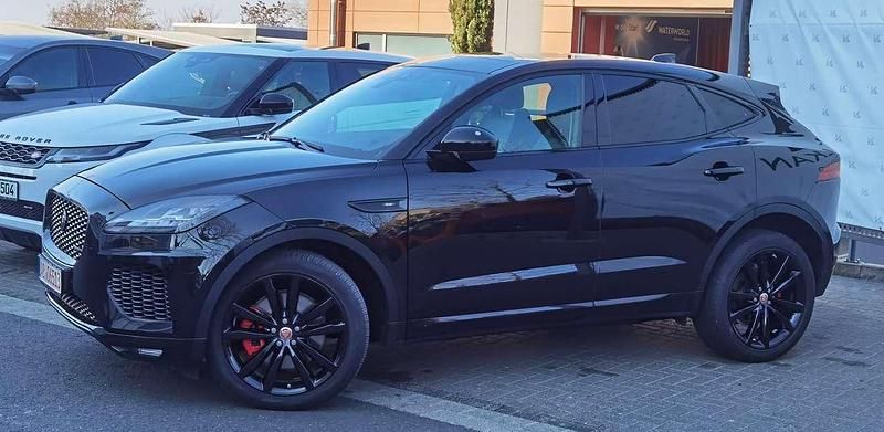 Second-hand Jaguar E-Pace R-Dynamic 300 CP (220 kW) 2018 Negru SUV