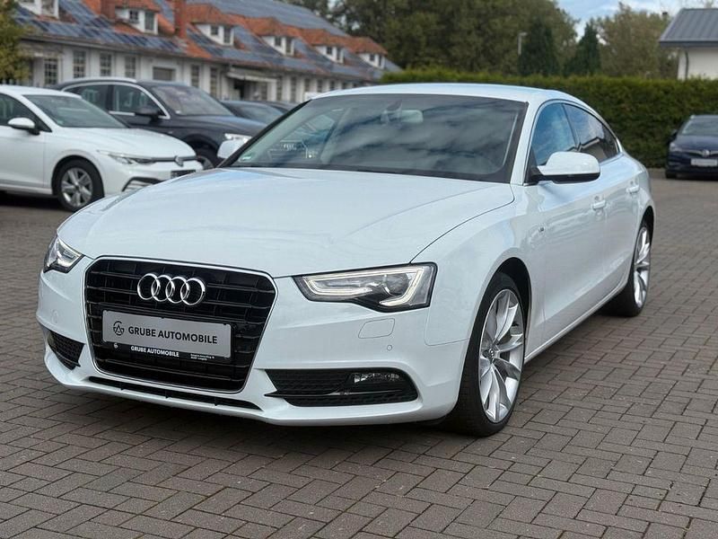 Weiß Gebraucht 2014 Audi A5 Sportback S-Line Limousine | 15.490 € (Guter Preis) - Bild 1/4