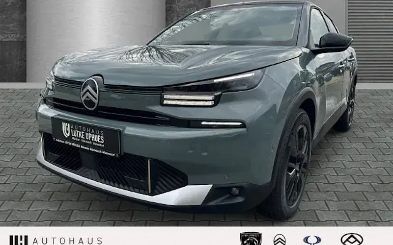 Neu Citroën C4 X 145 PS (106 kW) 2025 Grün SUV