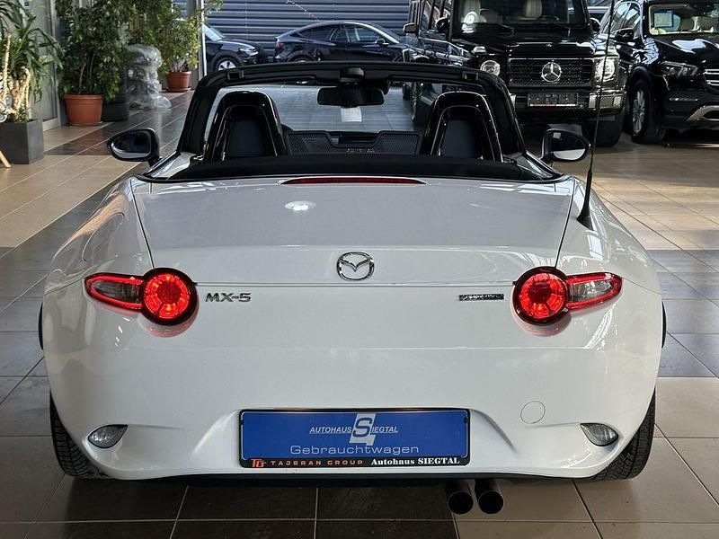 Gebraucht Mazda MX5 132 PS (97 kW) 2022 Weiß Cabrio