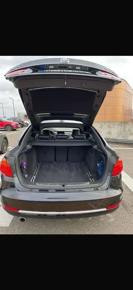 Usata BMW 320 184 CV (135 kW) 2014 Nero Utilitaria
