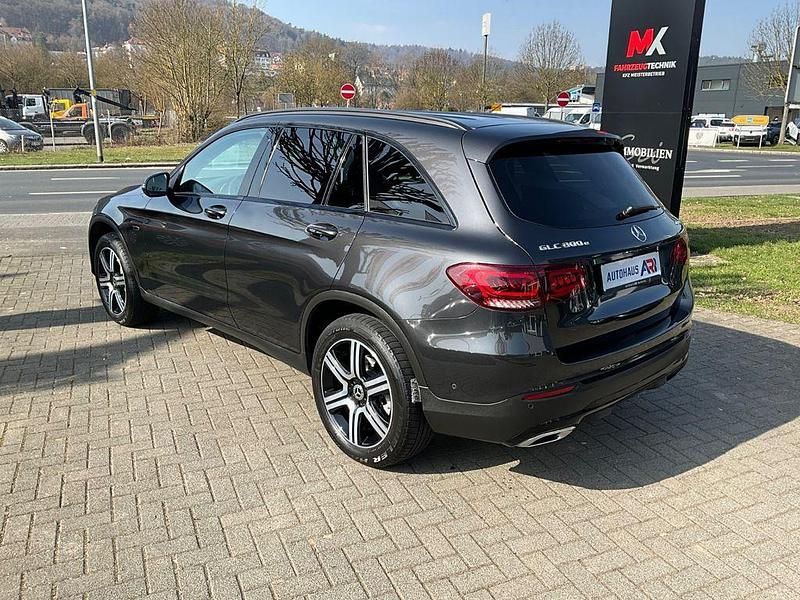 Gebraucht Mercedes GLC300e 211 PS (155 kW) 2020 Grau SUV