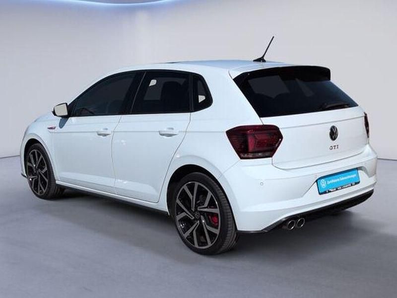 Second-hand VW Polo Select 207 CP (152 kW) 2021 Alb Hatchback