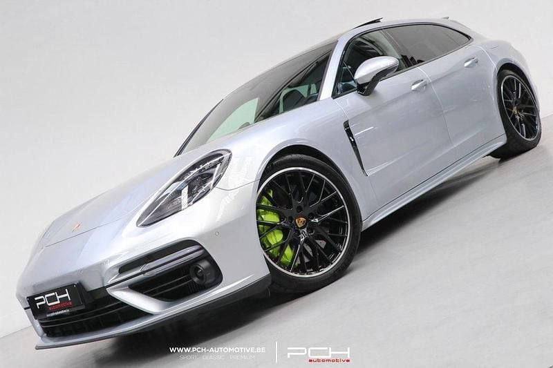 Silber Gebraucht 2018 Porsche Panamera Turbo S Sport Turismo Limousine | 94.999 € (Etwas zu teuer) - Bild 1/4