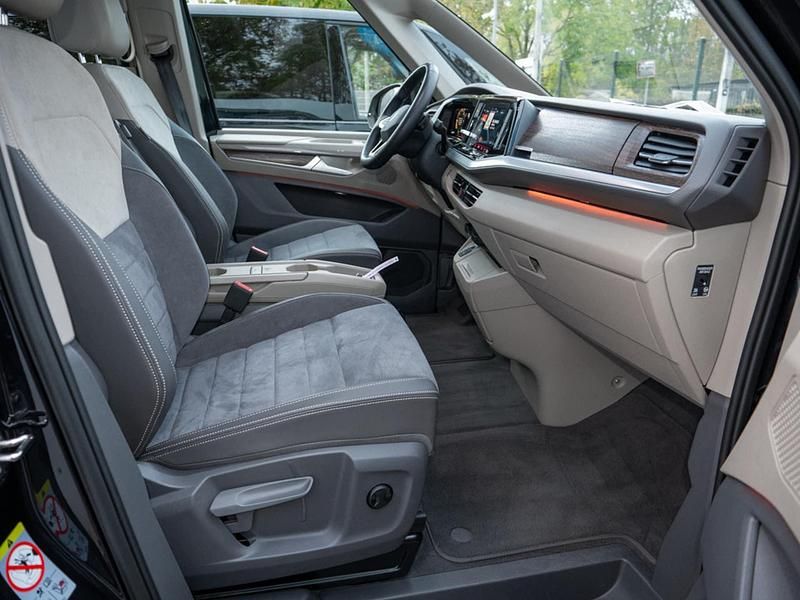Begagnad VW Multivan Style 150 HK (110 kW) 2025 Minibuss