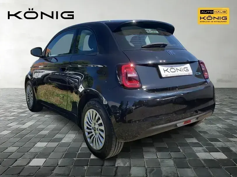 Gebraucht Fiat 500e 86 kW (118 PS) 2023 Schwarz Kleinwagen