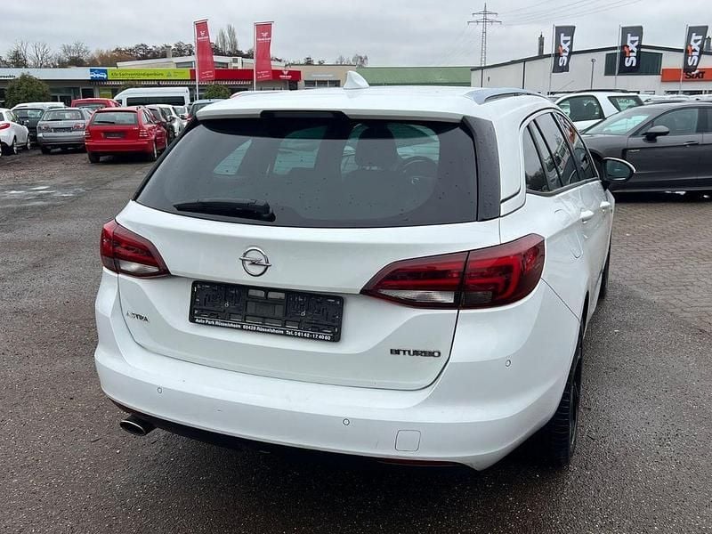 Gebraucht Opel Astra Dynamic 160 PS (117 kW) 2017 Weiß Kombi