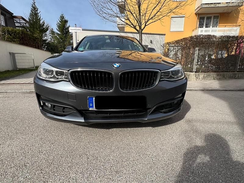Gebraucht BMW 320 Gran Turismo 190 PS (139 kW) 2014 Grau Limousine