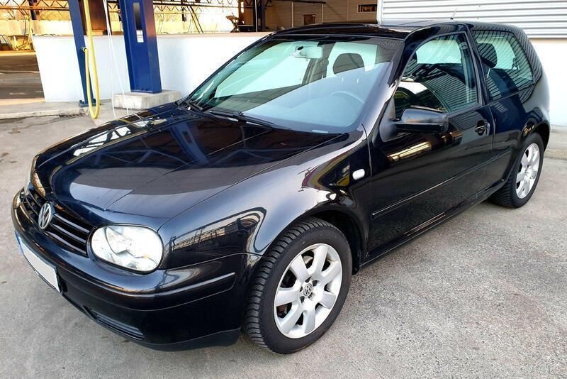 Schwarz Gebraucht 2003 VW Golf IV Pacific Limousine | 3.200 € (Etwas zu teuer) - Bild 1/4