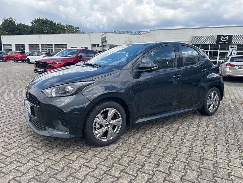 Schwarz Gebraucht 2024 Mazda 2 Exclusive-Line Limousine | 23.381 € (Etwas zu teuer) - Bild 1/4