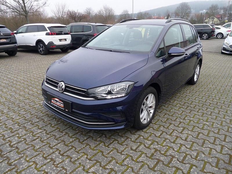 Gebraucht VW Golf VIII Comfortline 131 PS (96 kW) 2020 Atlantik blue metallic Kombi
