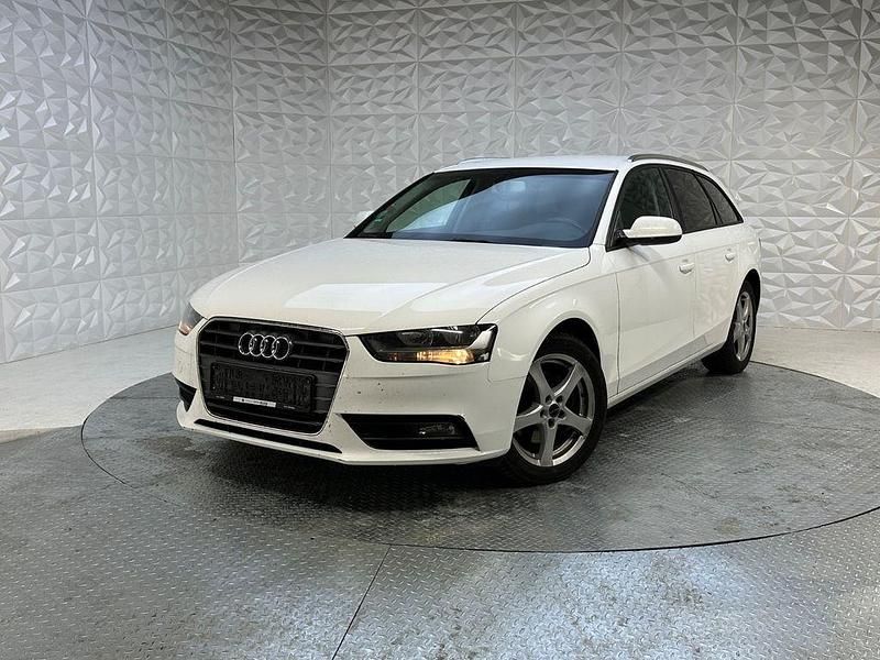 Weiß Gebraucht 2013 Audi A4 Attraction Kombi | 7.500 € (Guter Preis) - Bild 1/4