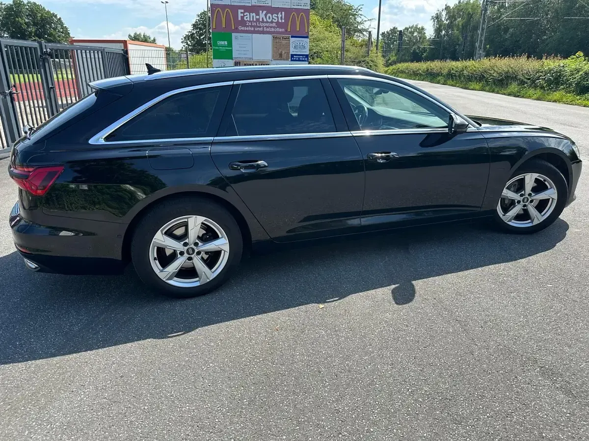 Gebraucht Audi A6 Sport 204 PS (150 kW) 2020 Schwarz Kombi