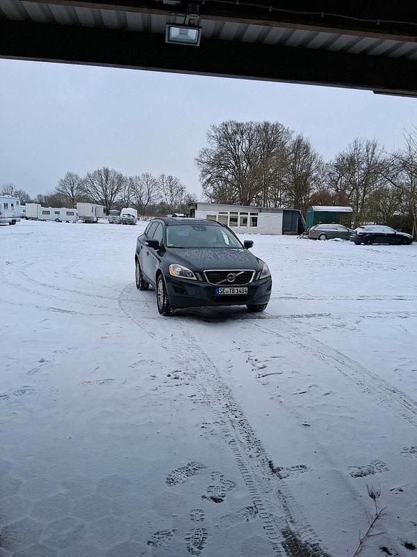 Gebraucht 2012 Volvo XC60 Kinetic SUV | 9.999 € (Superpreis) - Bild 1/4