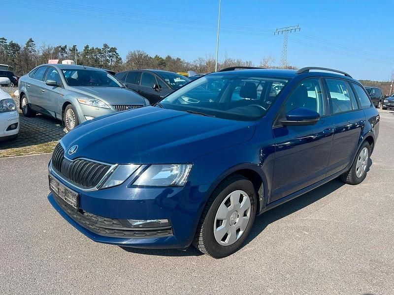 Gebraucht Skoda Octavia Ambition 116 PS (85 kW) 2018 Blau Kombi
