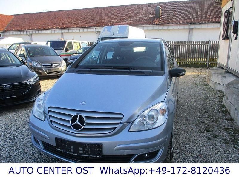 Gebraucht Mercedes B170 116 PS (85 kW) 2007 Blau Van / Kleinbus